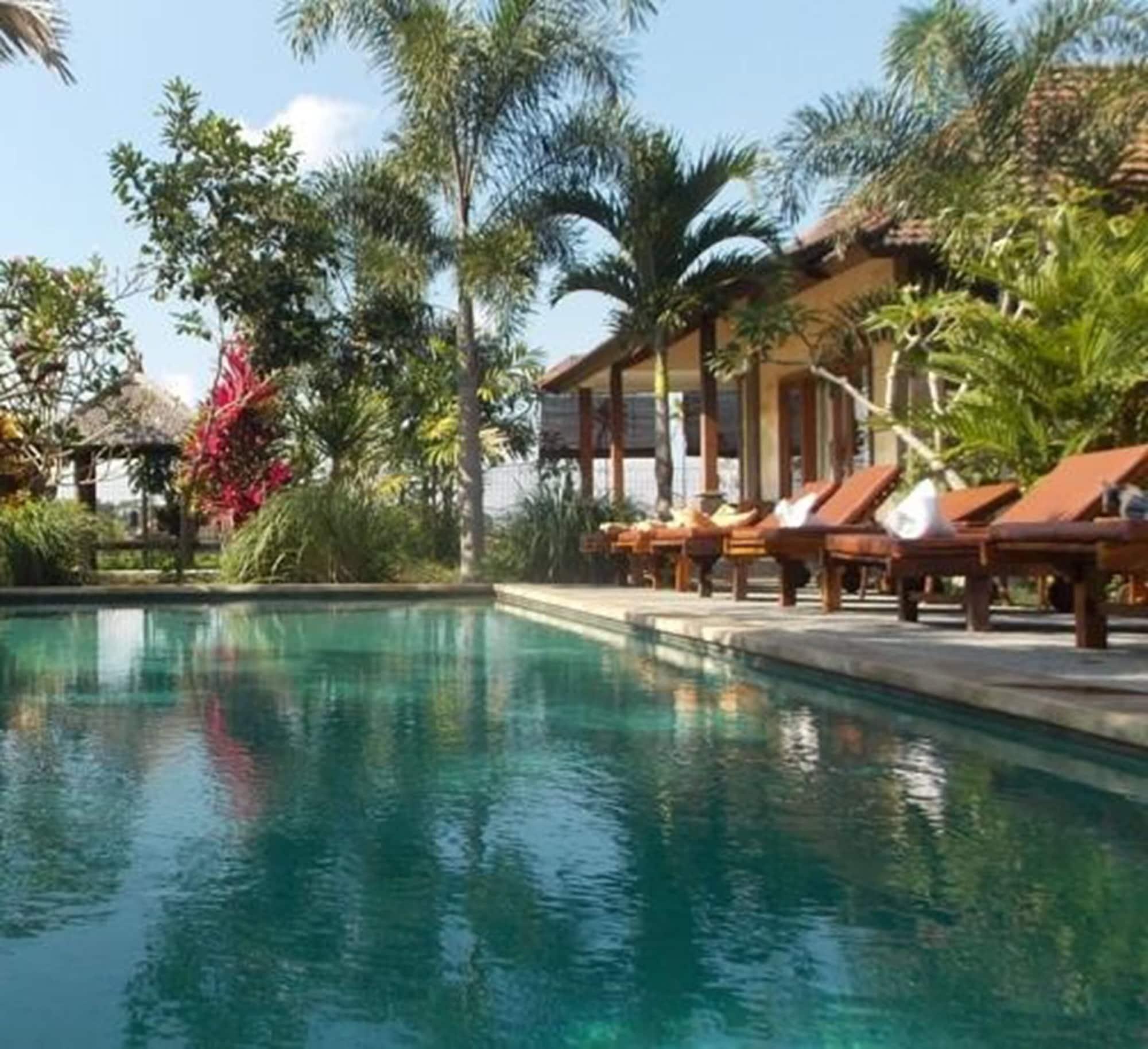 Villa Mandi Ubud Экстерьер фото